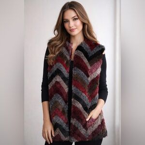 Stradivarius
 Multicolor Chevron Faux Fur Vest